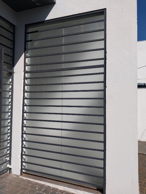 Loja para aluguel no DONA ZULMIRA: 