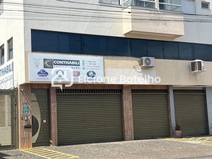 COMODO para aluguel no ALTO UMUARAMA: 