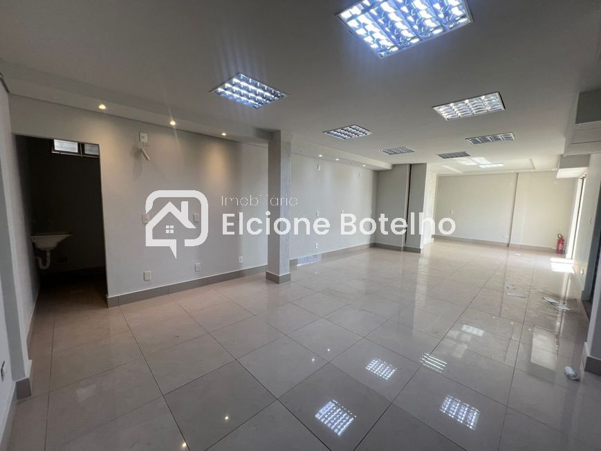 COMODO para aluguel no SEGISMUNDO PEREIRA: 