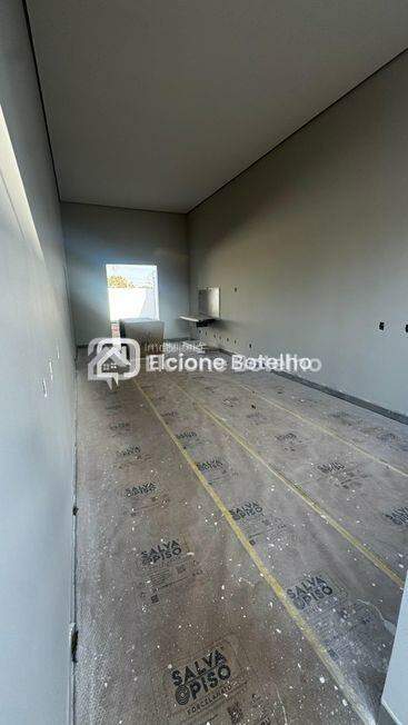 Casa à venda no NOVO MUNDO: 
