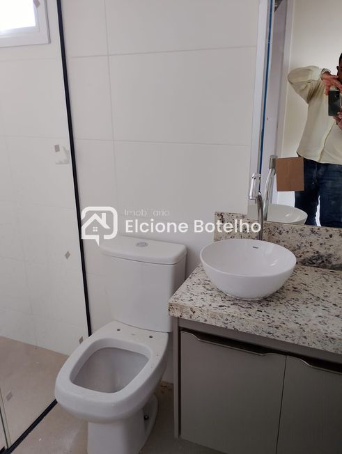 Apartamento para aluguel no SEGISMUNDO PEREIRA: 