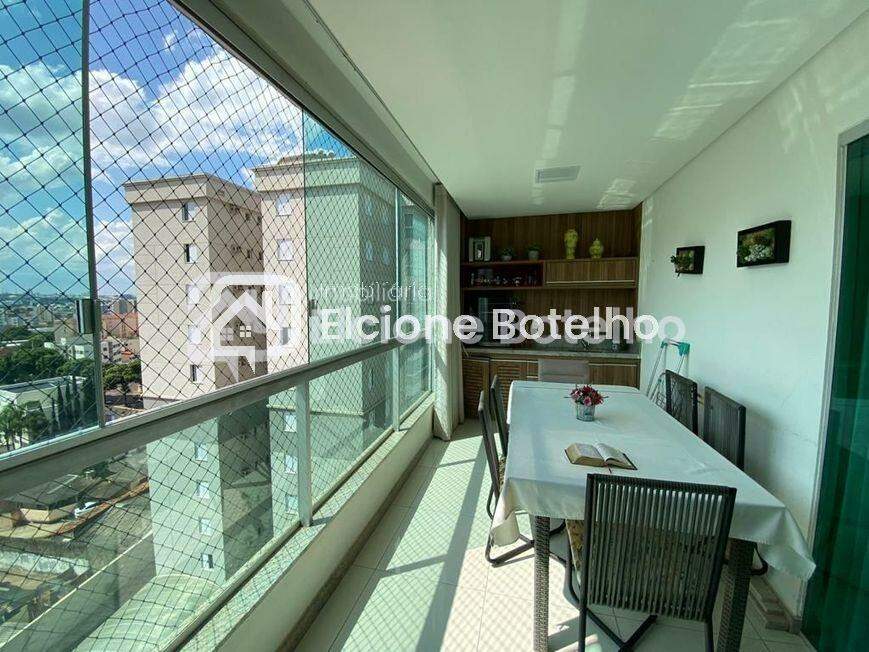 Apartamento à venda no SANTA MONICA: 