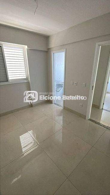 Apartamento à venda no UMUARAMA: 