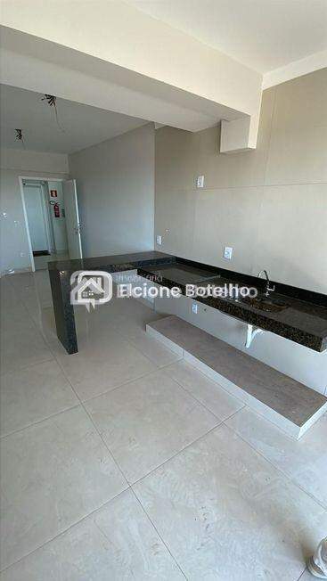 Apartamento à venda no UMUARAMA: 