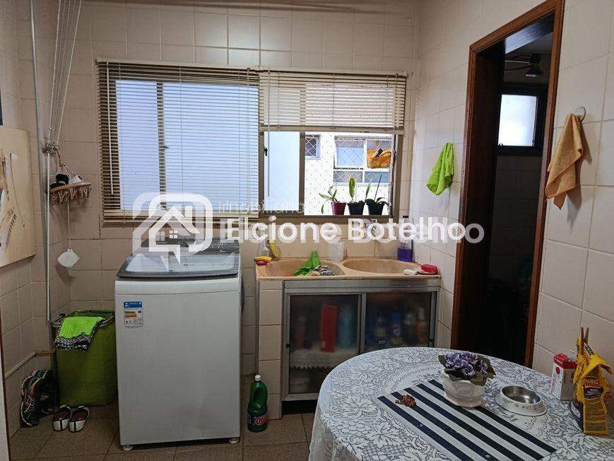 Apartamento à venda no SARAIVA: 