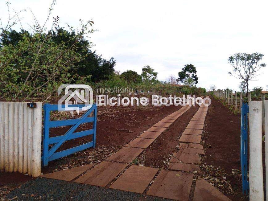 Chácara à venda no ZONA RURAL: 