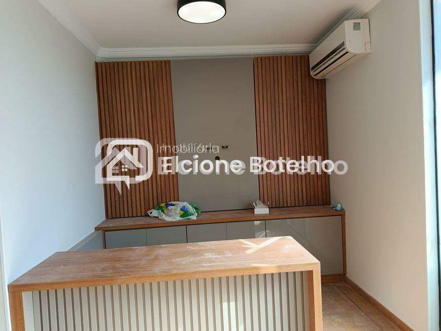 Casa à venda no SEGISMUNDO PEREIRA: 