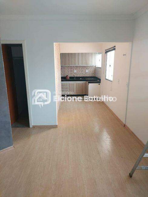 Casa de Condomínio à venda no CHACARAS TUBALINA E QUARTEL: 