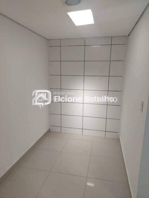 Casa de Condomínio à venda no CHACARAS TUBALINA E QUARTEL: 