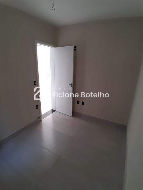 Apartamento à venda no SANTA MONICA: 