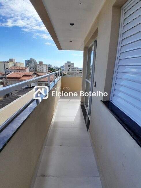 Apartamento à venda no SANTA MONICA: 