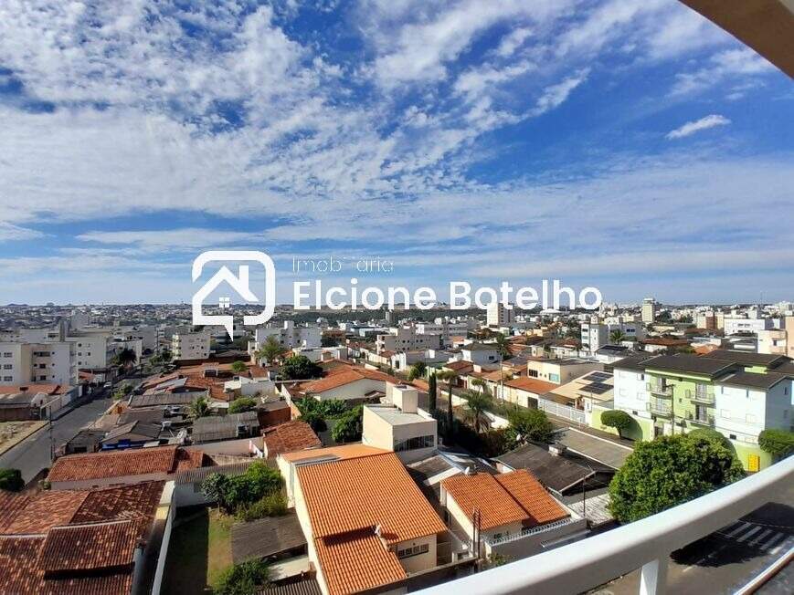 Apartamento à venda no SANTA MONICA: 