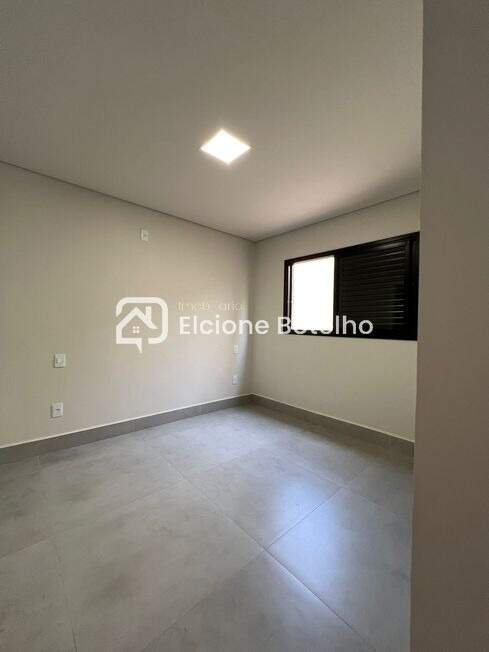 Casa à venda no LARANJEIRAS: 