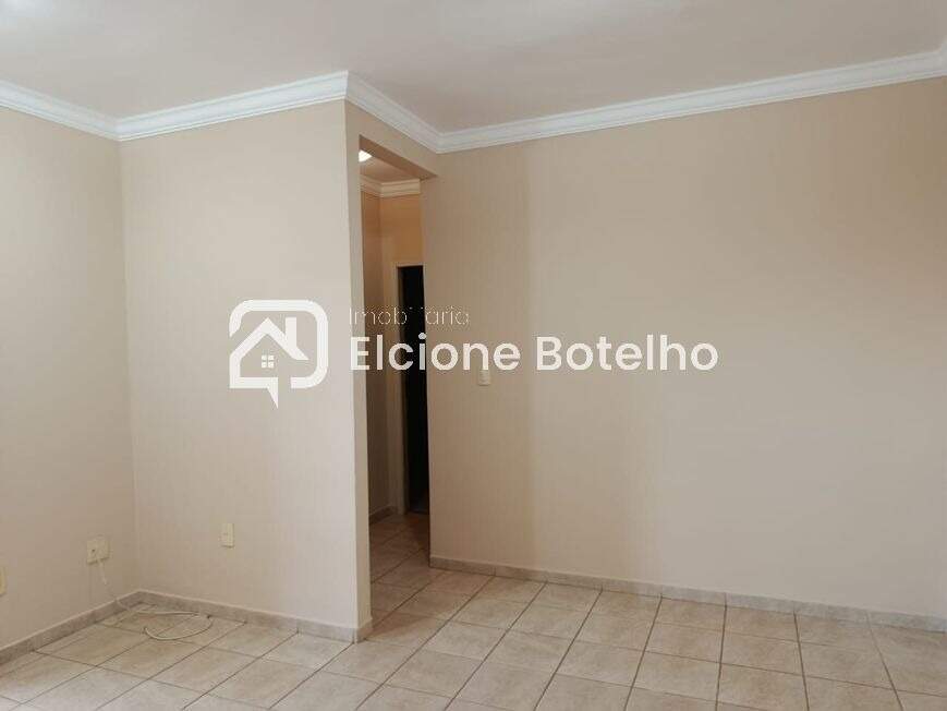 Apartamento à venda no SANTA MONICA: 