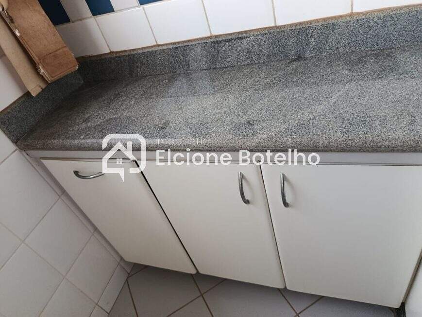 Apartamento à venda no SANTA MONICA: 