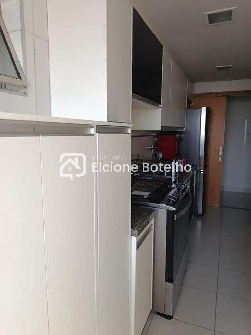 Apartamento à venda no SARAIVA: 