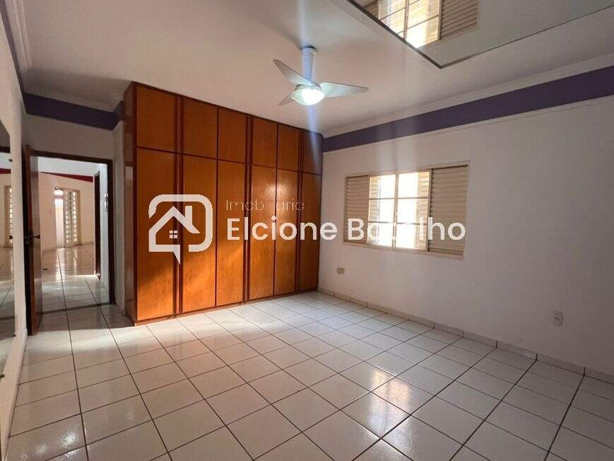 Apartamento à venda no SANTA MONICA: 