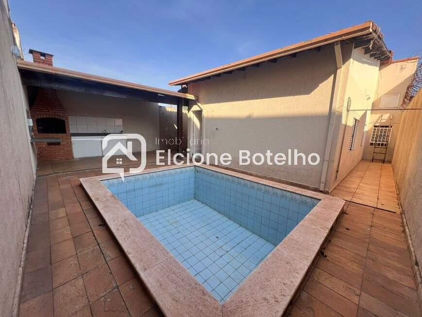 Apartamento à venda no SANTA MONICA: 