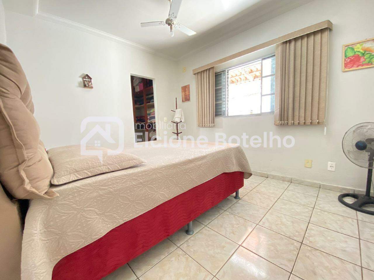 Casa à venda no PLANALTO: 