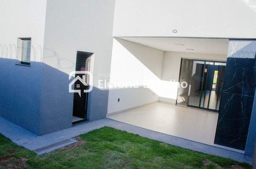 Casa à venda no NOVO MUNDO: 
