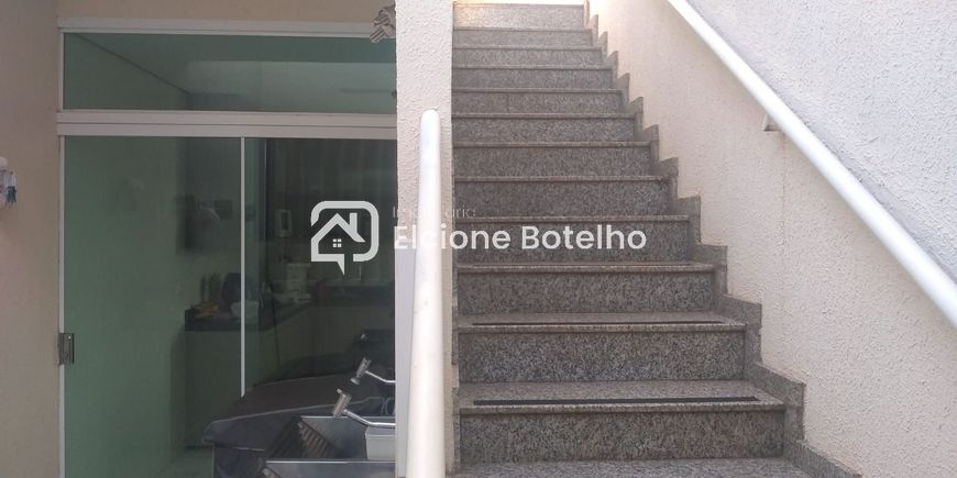 Casa para aluguel no SEGISMUNDO PEREIRA: 