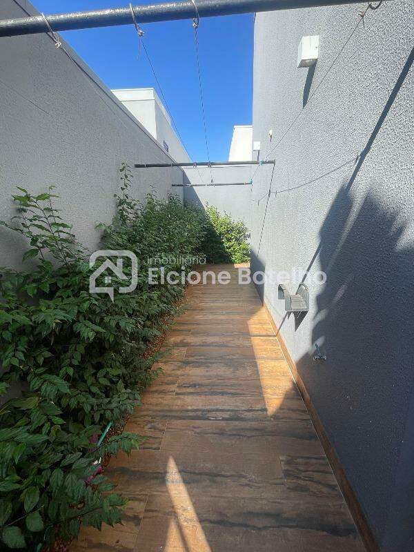 Casa de Condomínio à venda no JARDIM SUL: 