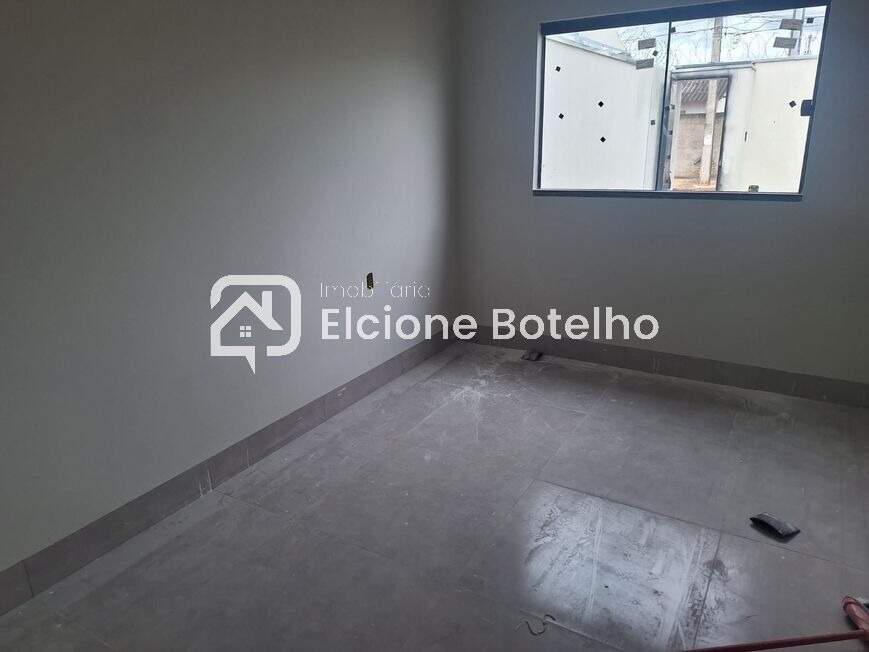 Casa à venda no PLANALTO: 