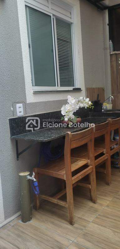 Apartamento à venda no CHACARAS TUBALINA E QUARTEL: 