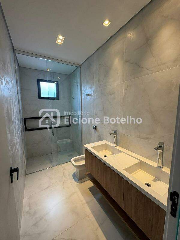 Casa à venda no DONA ZULMIRA: 