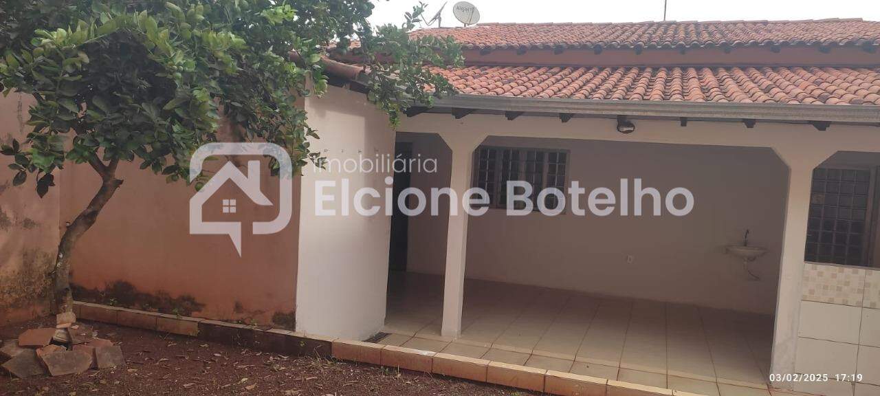 Casa à venda no JARDIM PATRICIA: 