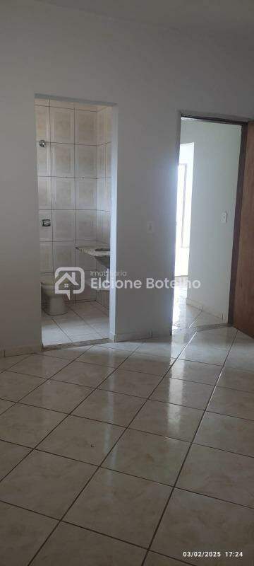 Casa à venda no JARDIM PATRICIA: 