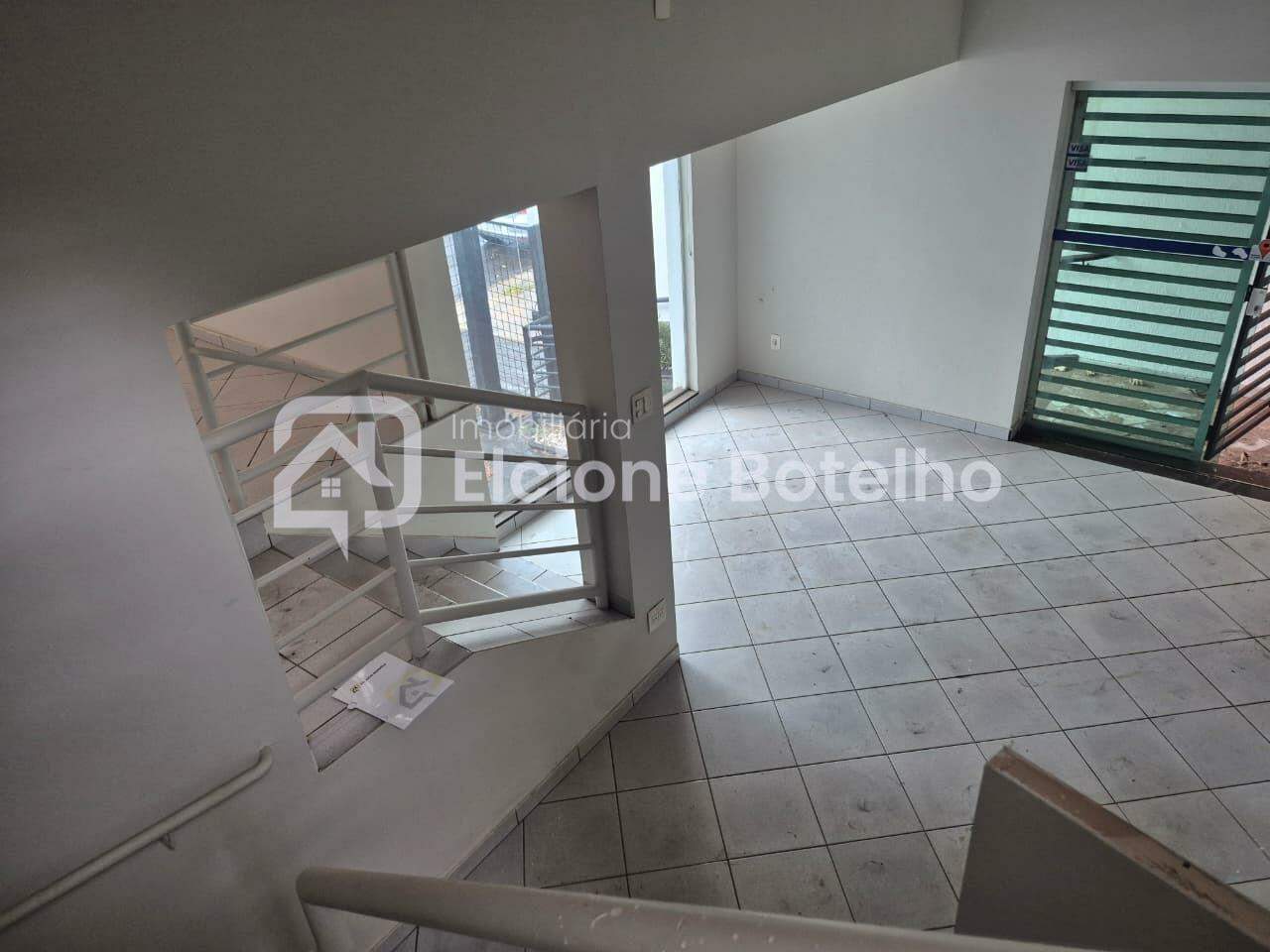 Casa Comercial à venda no Centro: 