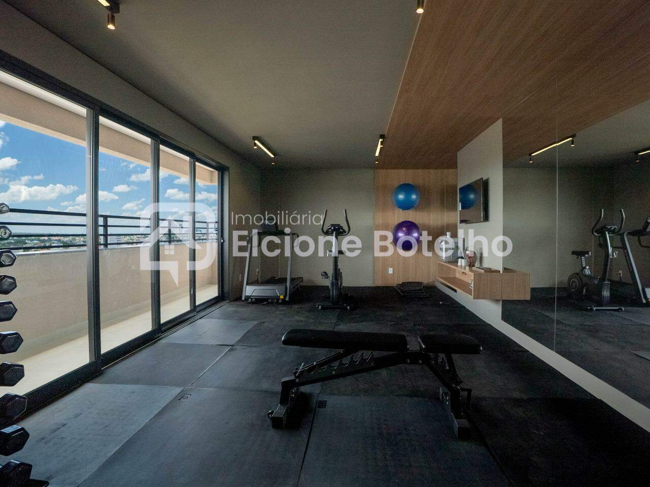Apartamento à venda no SARAIVA: 