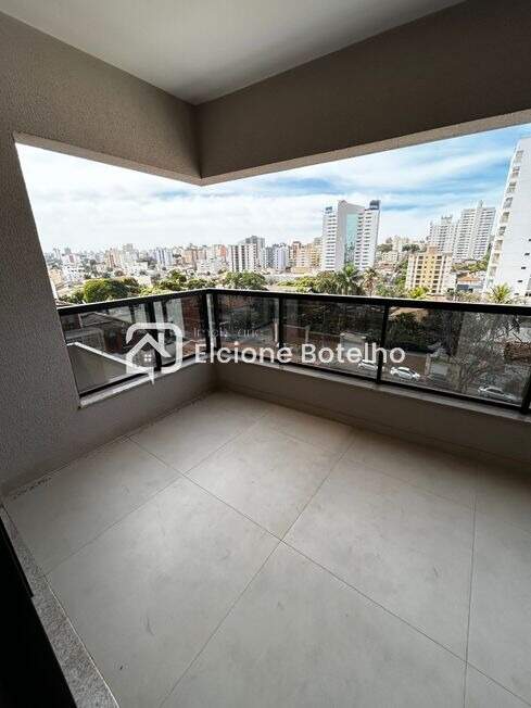 Apartamento à venda no CAZECA: 