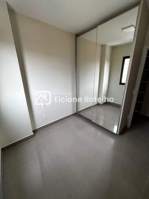 Apartamento à venda no CAZECA: 