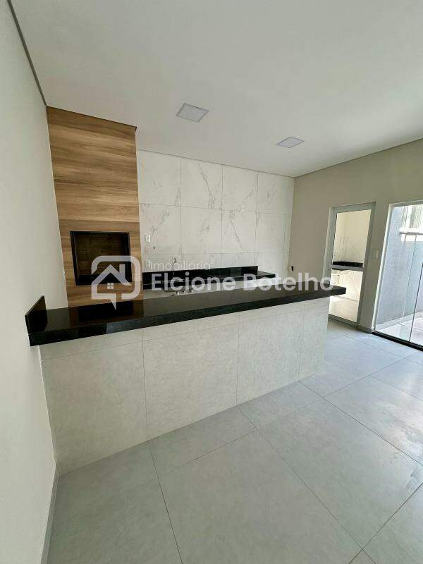 Apartamento à venda no LARANJEIRAS: 