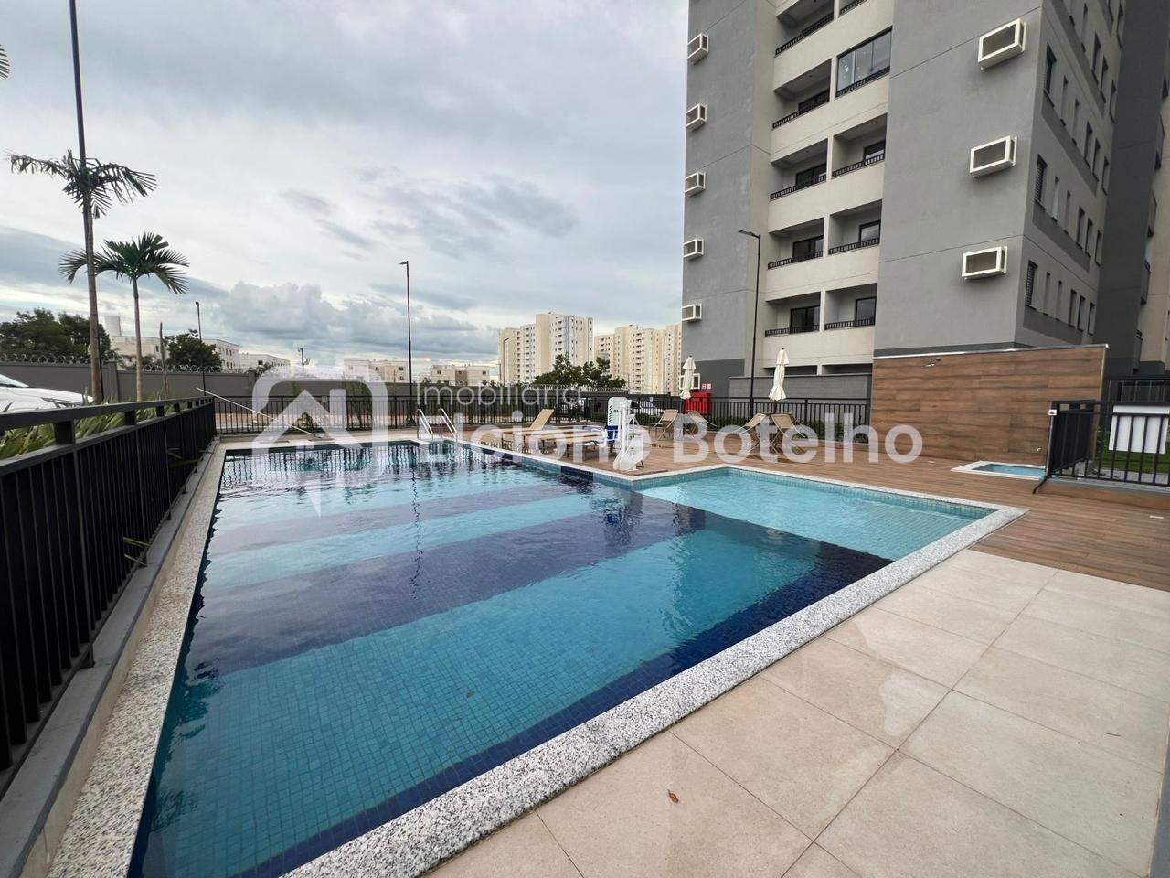 Apartamento à venda no SHOPPING PARK: 