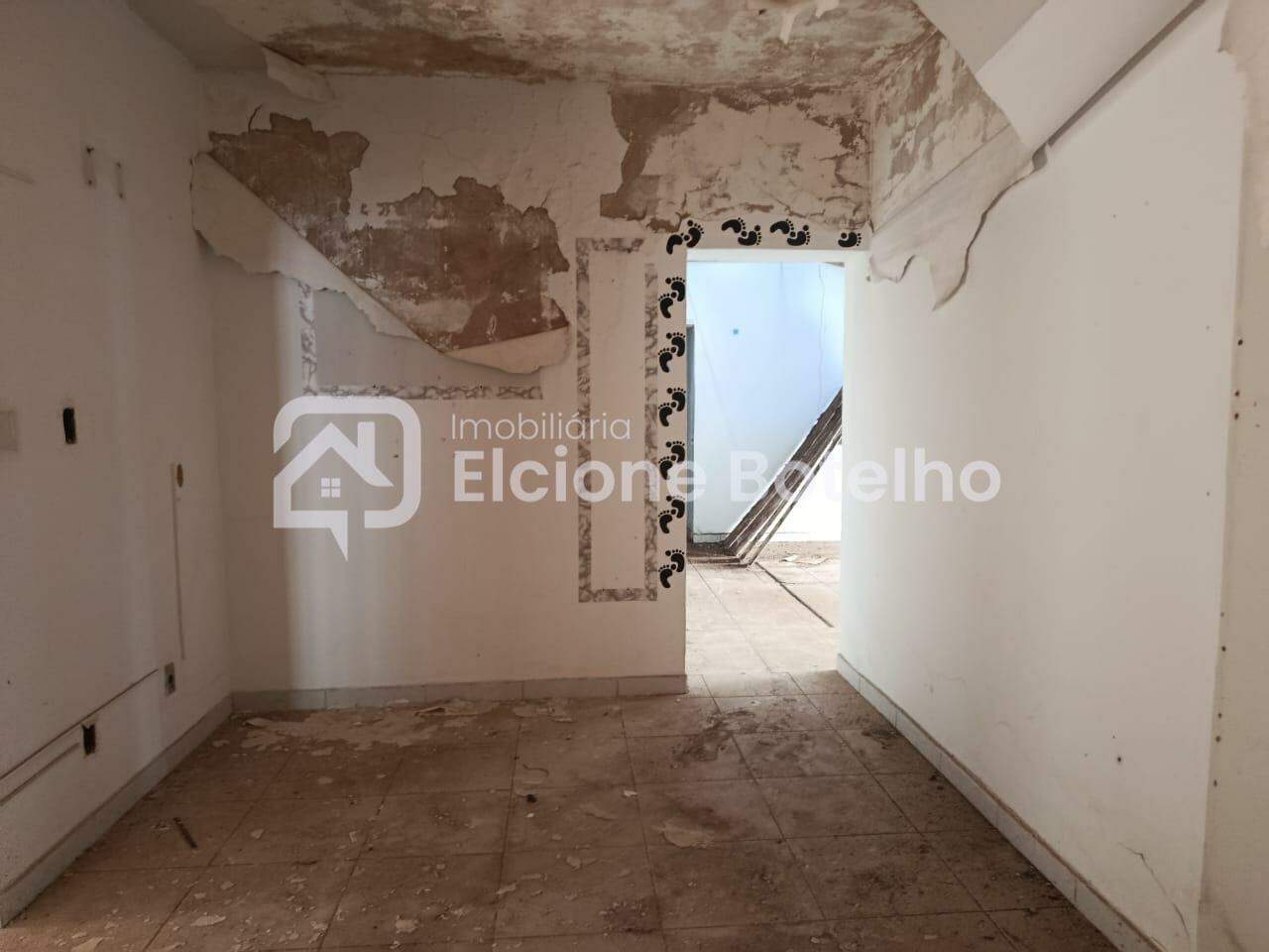 Casa Comercial à venda no TABAJARAS: 