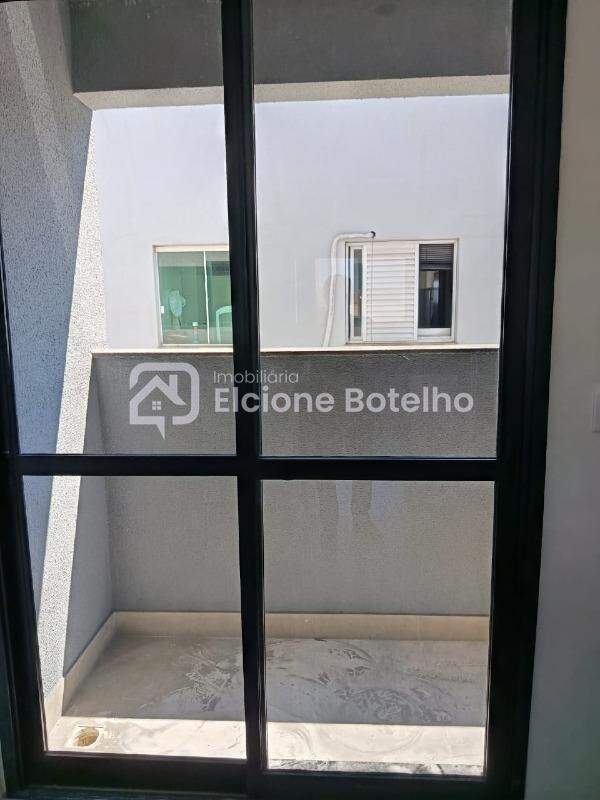 Apartamento à venda no SANTA MONICA: 