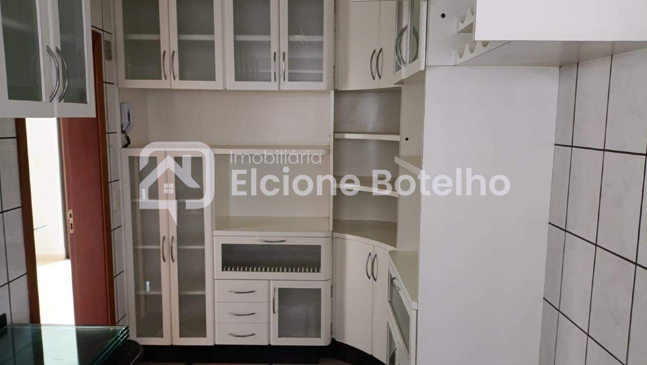 Apartamento à venda no MARTINS: 