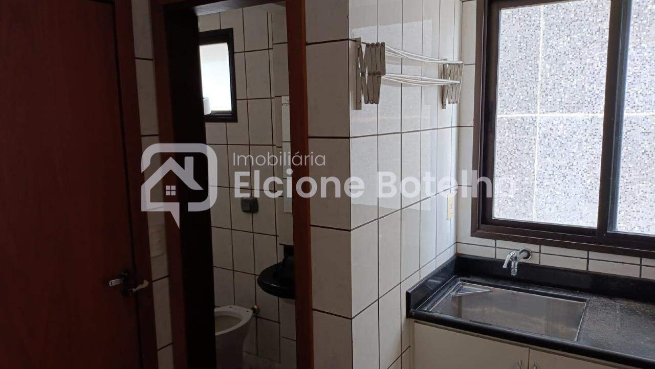 Apartamento à venda no MARTINS: 