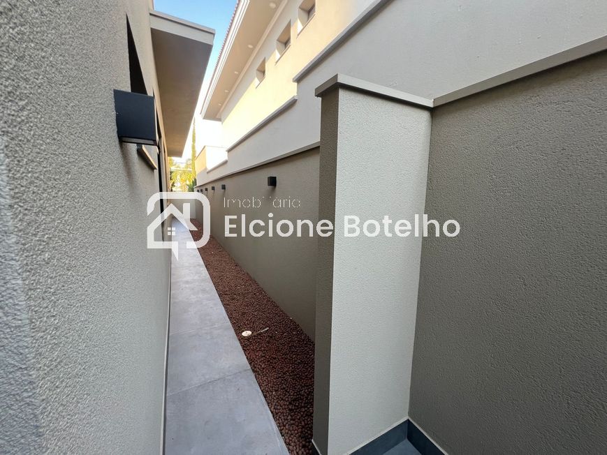 CASA DE CONDOMINIO para aluguel no NOVA UBERLANDIA: 