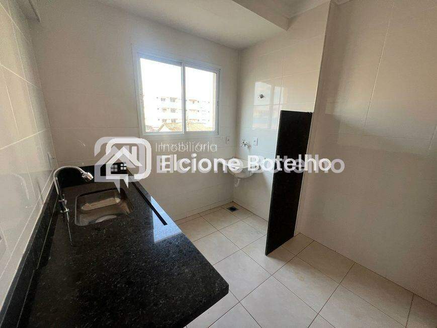 Cobertura para aluguel no SANTA MONICA: 