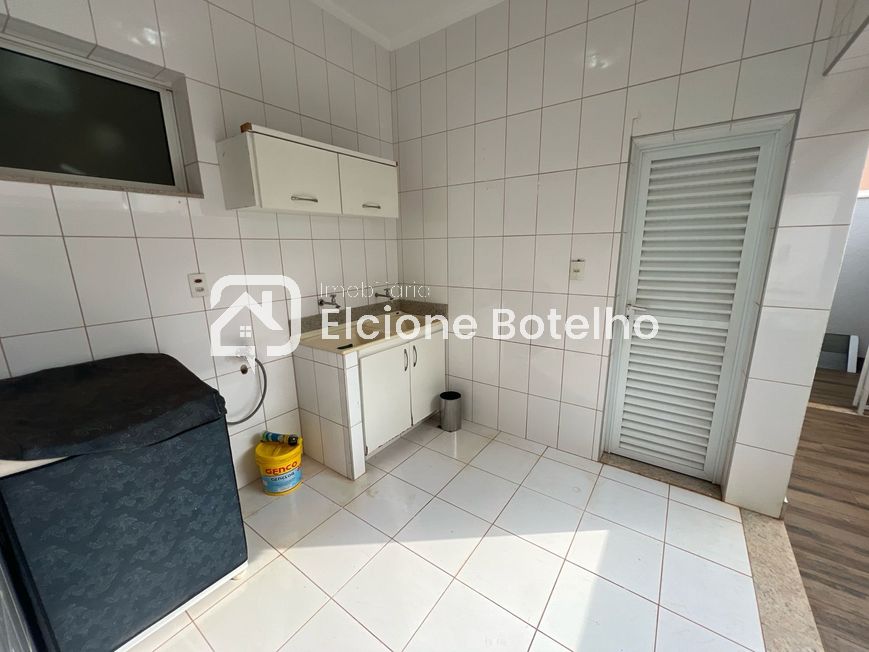 CASA DE CONDOMINIO para aluguel no NOVA UBERLANDIA: 