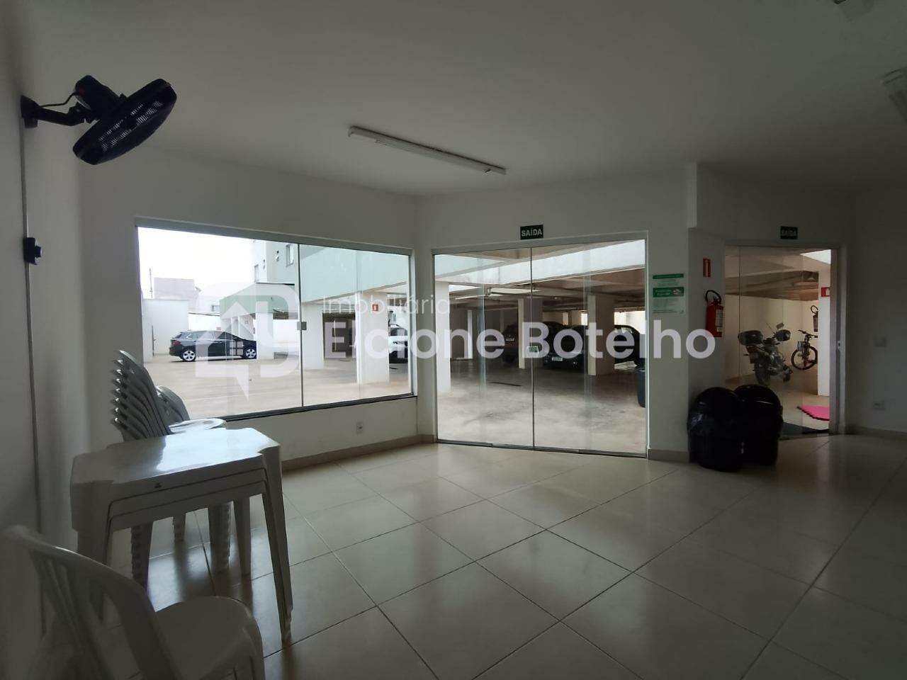 Apartamento à venda no TUBALINA: 