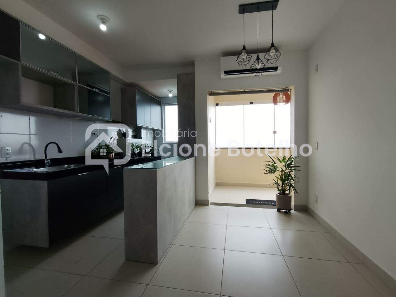 Apartamento à venda no TUBALINA: 