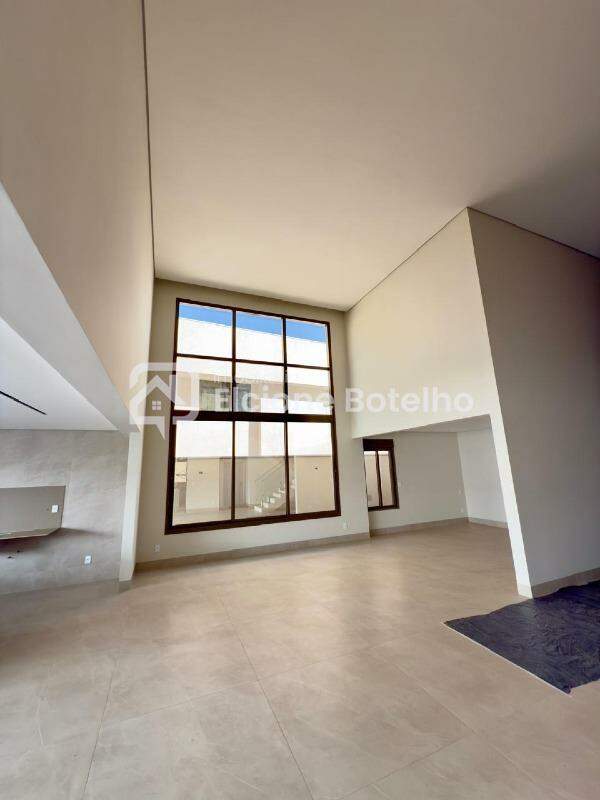 Casa de Condomínio à venda no MORADA DA COLINA: 
