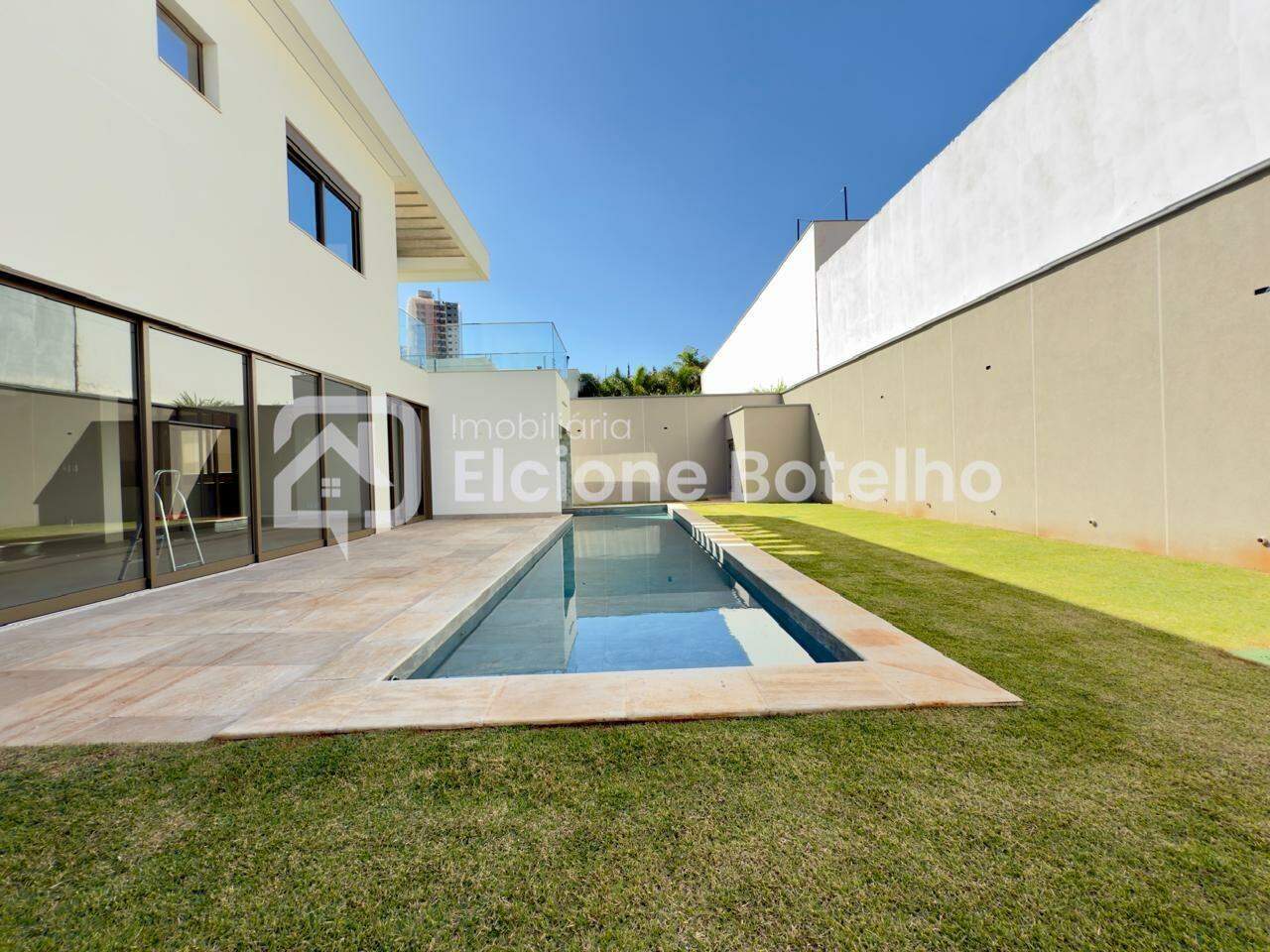Casa de Condomínio à venda no MORADA DA COLINA: 