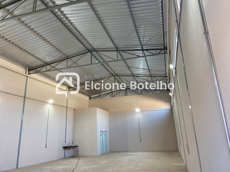 Galpão para aluguel no MARTA HELENA: 