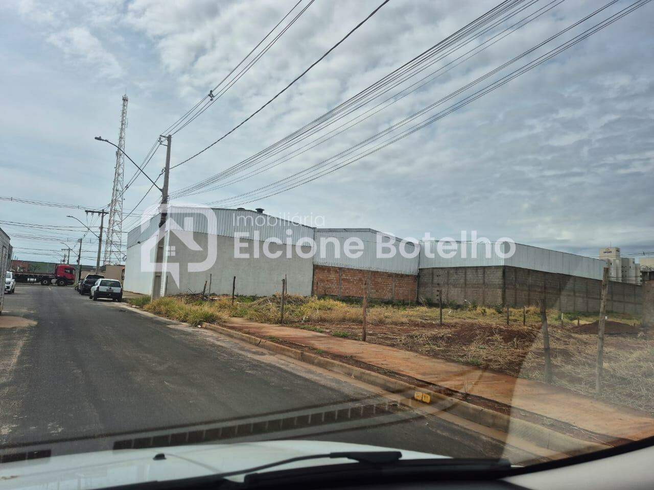 Terreno à venda no MINAS GERAIS: 